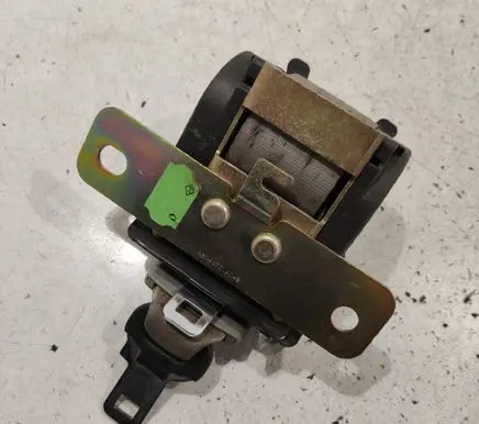 Renault Scenic I Rear seatbelt A504452