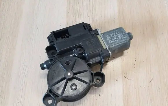 Volkswagen Polo V 6R Front door electric window regulator 6R0959802T