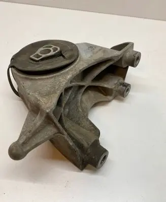 Chevrolet Captiva Gearbox mount X00762A