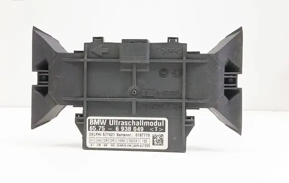 BMW 5 E39 Ultrasonic Sensor 6938049 70102018 0187779