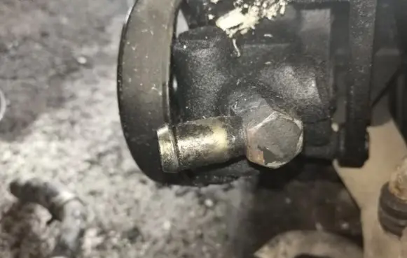 Ford Mondeo MK I Power steering pump