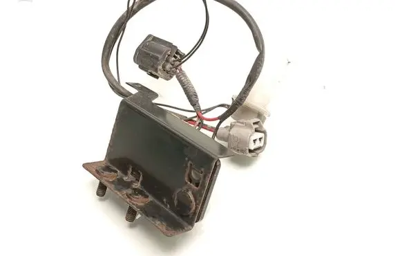 Mazda 6 Window washer relay 3301061091