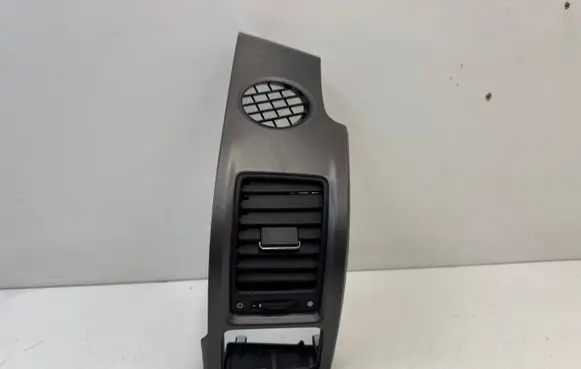 Honda CR-V Dashboard side air vent grill/cover trim 77620SWWE020M1