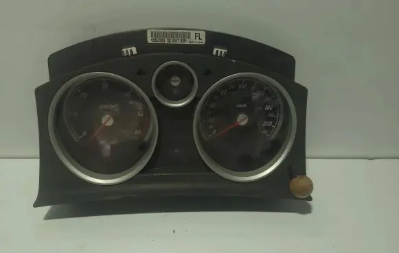 Opel Zafira B Speedometer (instrument cluster) 13267520 SW7655