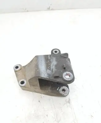 Opel Vectra C Engine mounting bracket 9191148