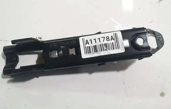 Volkswagen PASSAT CC Seat belt adjustment rail 