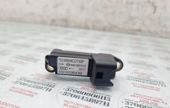 Audi A6 S6 C5 4B Airbag deployment crash/impact sensor 4B0959643B
