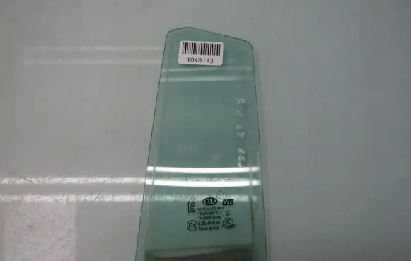 KIA Rio Rear door window glass