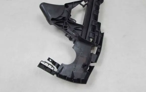 Volvo V50 Front door lock 30663577 49162