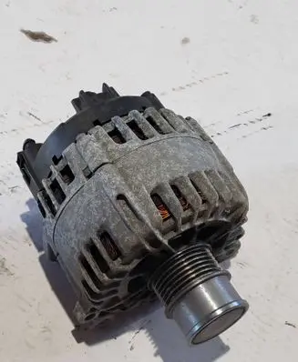 Volkswagen Golf Sportsvan Generator/alternator 04C903023K