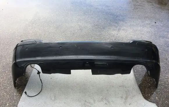 Mercedes-Benz R W251 Rear bumper A2518850025
