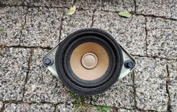 Ford Escape IV Panel speaker FR3TFE18808HA