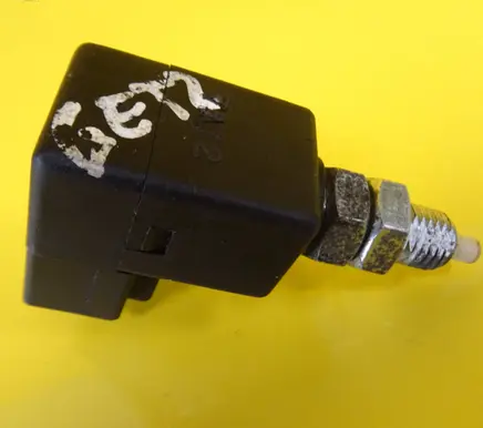 Hyundai Getz Brake pedal sensor switch 938103K000