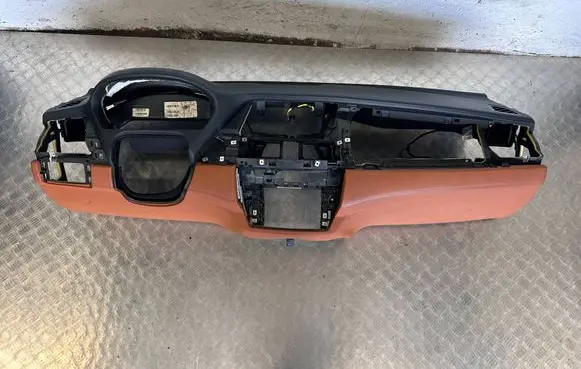 BMW X5M E70 Dashboard 