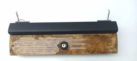Jaguar XJ X40 Glove box lid/cover CCC5353