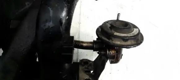 Ford Mondeo MK I EGR valve 938F9D475AC