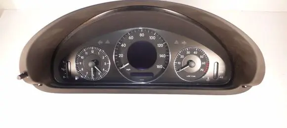 Mercedes-Benz CLK A209 C209 Speedometer (instrument cluster) A2095403911