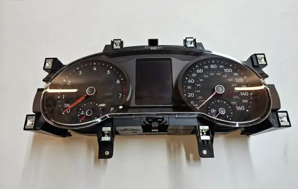 Volkswagen Tiguan Allspace Speedometer (instrument cluster) 5NA920850B