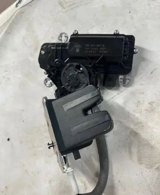Volkswagen Arteon Tailgate/trunk/boot lift motor 3G0827887B 070956 100521
