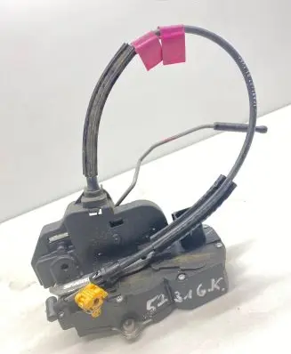 Cadillac SRX Rear door lock L25843167