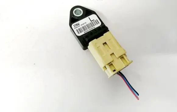 Toyota Avensis T250 Airbag deployment crash/impact sensor 8983405010 89834-05010