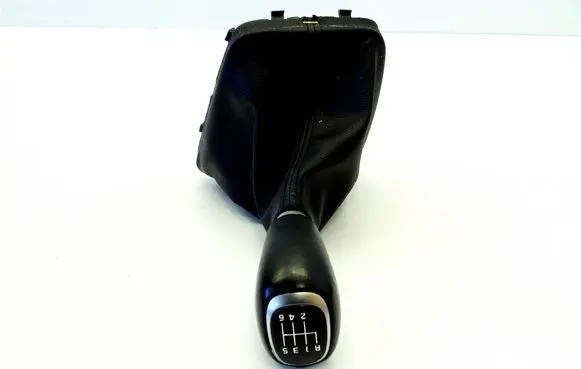 KIA Ceed Gear lever shifter trim leather/knob 