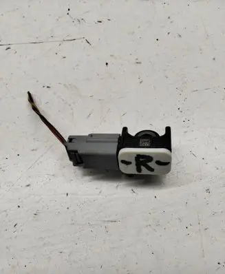 Volvo XC60 Airbag deployment crash/impact sensor 31334336