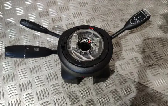 Mercedes-Benz CLS C218 X218 Indicator stalk A2189006901