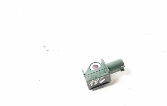 Mercedes-Benz E W212 Airbag deployment crash/impact sensor A1729056000
