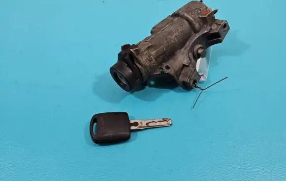 Skoda Fabia Mk1 (6Y) Ignition lock 4B0905851C IMPRK1374433