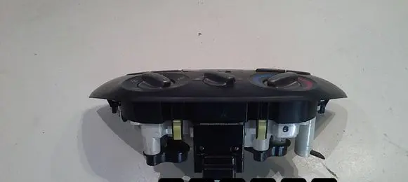 Toyota RAV 4 (XA10) Climate control unit 55900-42100
