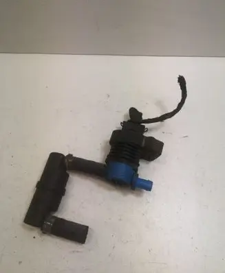 Mercedes-Benz SLK R171 Turbo solenoid valve A0004703693 A0004705593