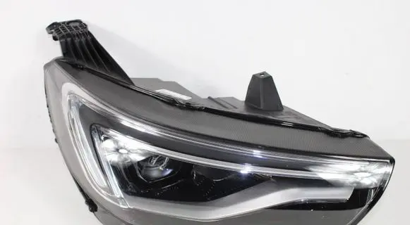 Opel Grandland X Headlight/headlamp YP00015980 0020119406