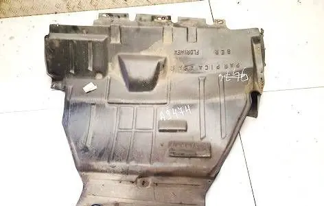 Opel Astra J Engine splash shield/under tray