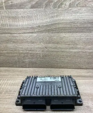 Peugeot 206 Engine control unit/module 9636988880 S108518010