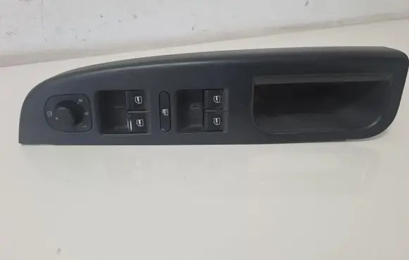 Volkswagen Golf V Electric window control switch 1K4959857B 1K0959565H 1K4868049C