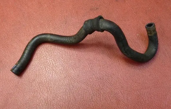 Hyundai Veloster Engine coolant pipe/hose