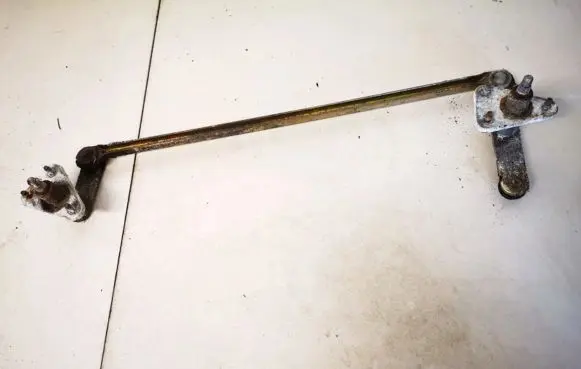 Chevrolet Kalos Front wiper linkage and motor