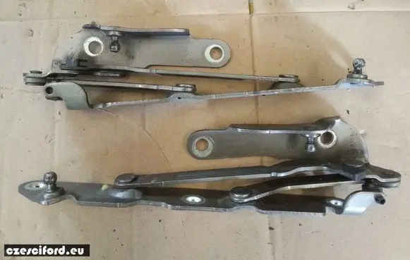 Volvo S80 Tailgate/trunk/boot hinge