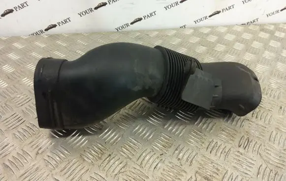 BMW X3 F25 Air intake hose/pipe 7601874