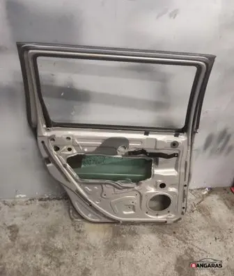 Volvo XC70 Rear door 