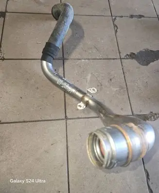 Intercooler hose/pipe