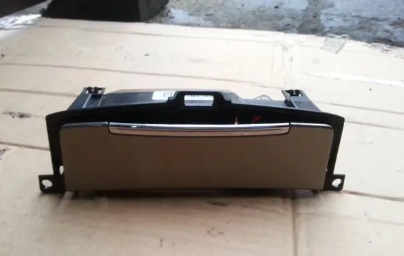 Ford Mondeo MK IV Car ashtray 