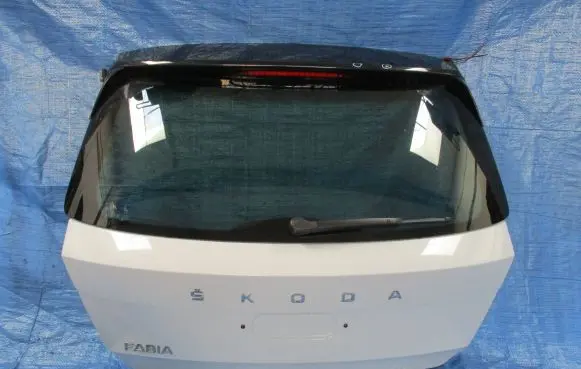 Skoda Fabia Mk3 (NJ) Truck tailgate 