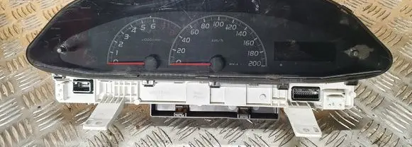 Toyota Yaris Speedometer (instrument cluster) 838000DF80 MB2574500172