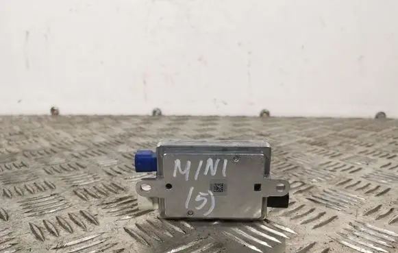 Mini Cooper Countryman R60 HiFi Audio sound control unit 10R035621 9200503
