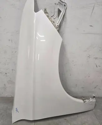 Mitsubishi Outlander Fender
