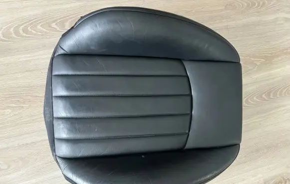 Mercedes-Benz CLS C219 Seat trim A2199100916 2199100916