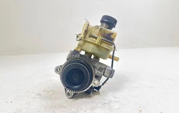 Mazda 6 Power steering pump 6X19099K