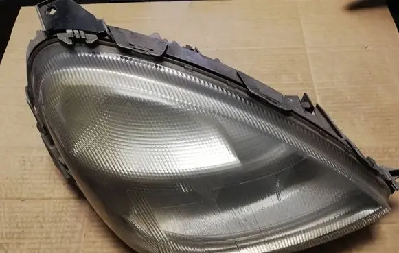 Mercedes-Benz A W168 Headlight/headlamp A1688200261 0301152202